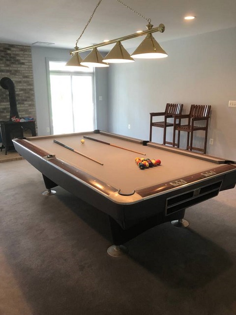 S0l0® 8ft Brunswick Gold Crown Pool table Installation and delivery included